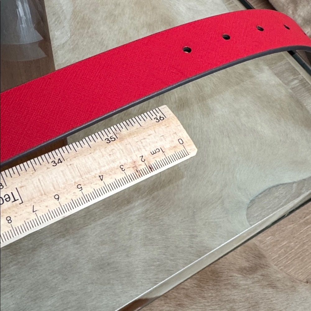 Ralph Lauren Reversible Black and Red Belt with Gold Buckle - Picture 14 of 14